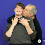 Photoshoot Mitchell Hope & Kenny Ortega - Descendants - Back To The Musical World