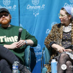 Rupert Grint & Jessie Cave &ndash; Harry Potter &ndash; Enter the Wizard World