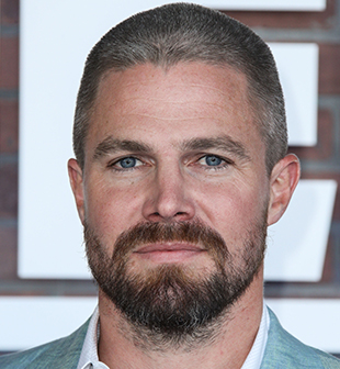 Stephen Amell